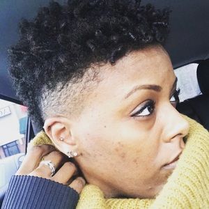 Meet your Posher, Dawnie